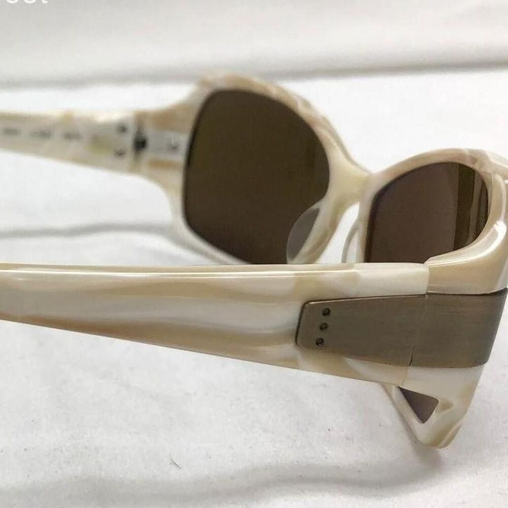 ProDesign Denmark 8604 White Marbled Frame Sunglasses with Blue Carrying Case - Picture 7 of 8